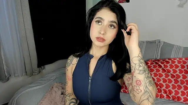 Snapshot of pamela__mar chatting on 03/10/25, 10:55 pamela mar online show from 03/10/25, 10:55