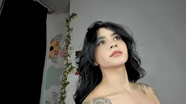 Snapshot of pamela__mar chatting on 03/13/25, 11:27 pamela mar online show from 03/13/25, 11:27