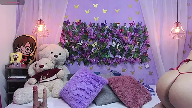 Snapshot of bigboobsrose1 chatting on 01/22/25, 07:03 bigboobsrose1 online show from 01/22/25, 07:03