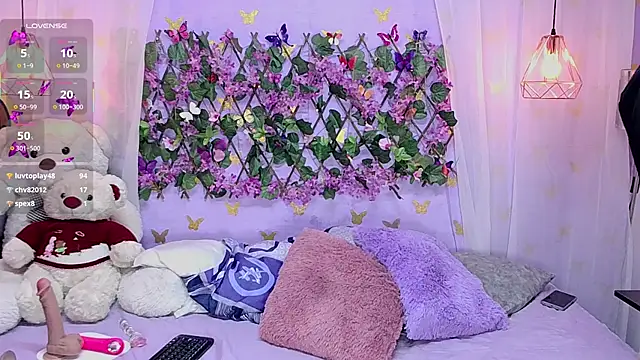 Snapshot of bigboobsrose1 chatting on 03/13/25, 07:09 bigboobsrose1 online show from 03/13/25, 07:09