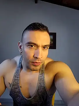 Snapshot of jhay-crux chatting on 02/08/25, 03:53 jhay-crux online show from 02/08/25, 03:53