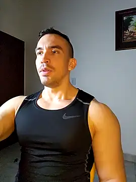 Snapshot of jhay-crux chatting on 11/18/25, 10:36 jhay-crux online show from 11/18/25, 10:36