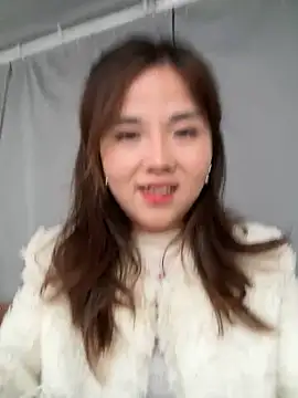 Snapshot of Efangfang chatting on 12/12/24, 08:57 Efangfang online show from 12/12/24, 08:57