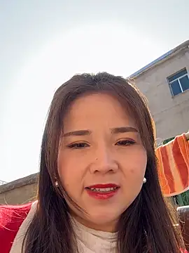 Snapshot of Efangfang chatting on 01/20/25, 03:59 Efangfang online show from 01/20/25, 03:59