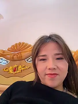 Snapshot of Efangfang chatting on 01/21/25, 04:05 Efangfang online show from 01/21/25, 04:05