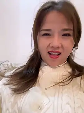Snapshot of Efangfang chatting on 01/26/25, 11:28 Efangfang online show from 01/26/25, 11:28