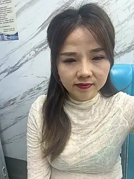 Snapshot of Efangfang chatting on 03/09/25, 11:58 Efangfang online show from 03/09/25, 11:58