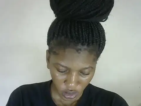 Pretty-emmie online show from 10/04/25, 11:30