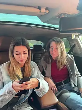 Snapshot of Jasmine_urPrincess chatting on 10/11/25, 07:29 Jasmine urPrincess online show from 10/11/25, 07:29