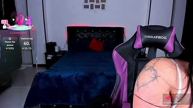 Meghan As online show from 10/10/25, 02:49