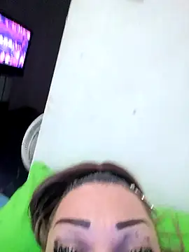 Snapshot of zayury88 chatting on 11/12/25, 11:43 zayury88 online show from 11/12/25, 11:43