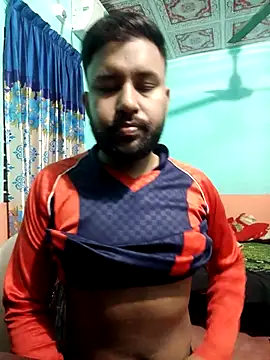 Snapshot of zakly69 chatting on 02/18/25, 12:28 zakly69 online show from 02/18/25, 12:28