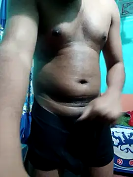 Snapshot of zakly69 chatting on 02/19/25, 04:33 zakly69 online show from 02/19/25, 04:33