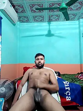 Snapshot of zakly69 chatting on 03/15/25, 06:36 zakly69 online show from 03/15/25, 06:36