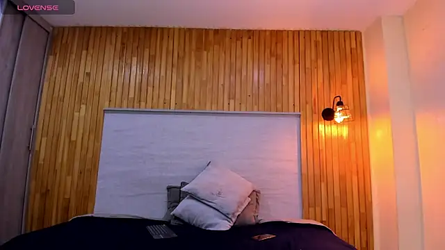 Snapshot of amelialeen7 chatting on 01/31/25, 04:59 amelialeen7 online show from 01/31/25, 04:59