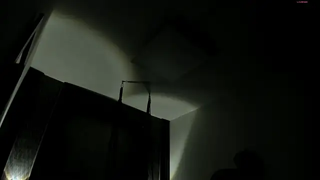 selene red  online show from 11/12/25, 01:22