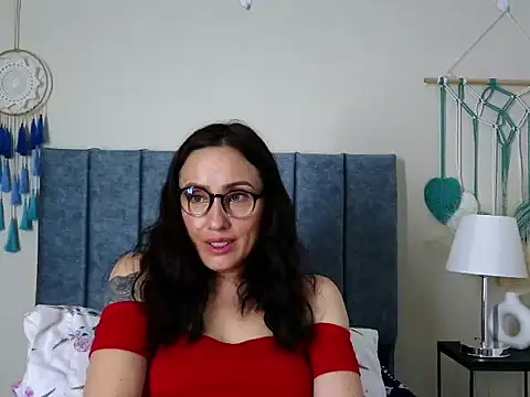 IberianMoonMK online show from 09/27/25, 11:37