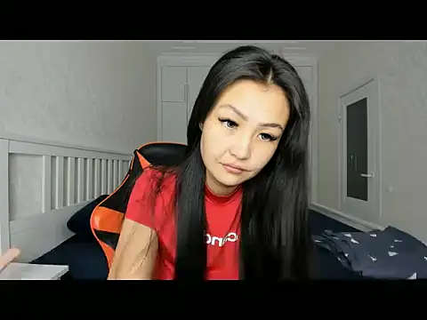 Missykitty01 online show from 10/18/25, 11:16