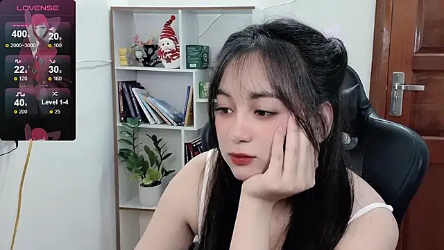  Nana 20 online show from 02/17/25, 07:10