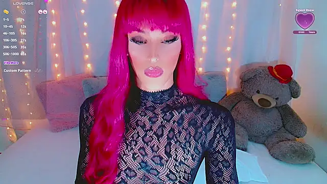 Snapshot of AlanaBekeer chatting on 11/06/25, 09:37 AlanaBekeer online show from 11/06/25, 09:37