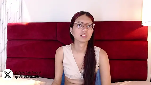 Snapshot of sara_saenz99 chatting on 03/16/25, 07:17 sara saenz99 online show from 03/16/25, 07:17