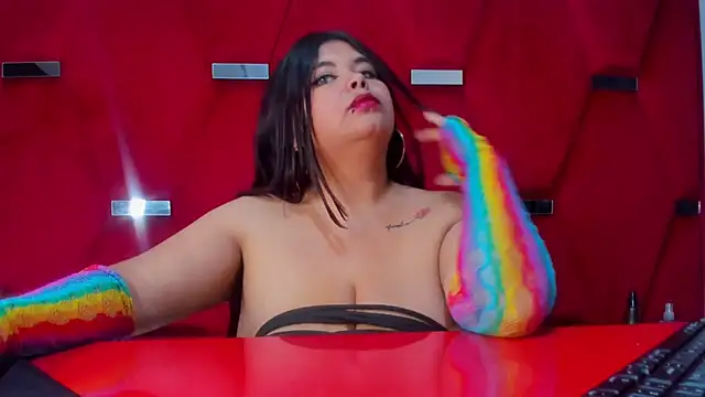 Snapshot of Thyna_Smithx69 chatting on 01/02/25, 07:07 Thyna Smithx69 online show from 01/02/25, 07:07