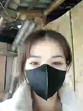 Snapshot of tara_0000 chatting on 01/29/25, 07:04 tara 0000 online show from 01/29/25, 07:04