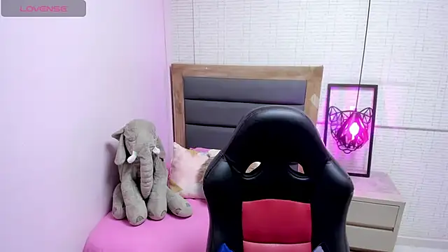 Kittytimberlake online show from 01/20/25, 06:43