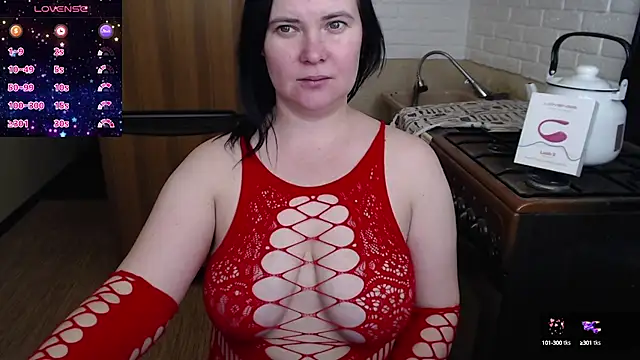 Snapshot of sweetpeash33 chatting on 02/09/25, 10:20 sweetpeash33 online show from 02/09/25, 10:20