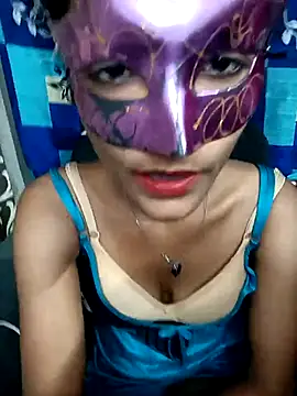 Snapshot of REVA_DARLING chatting on 03/10/25, 02:59 REVA DARLING online show from 03/10/25, 02:59