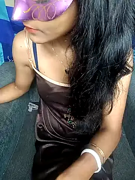 Snapshot of REVA_DARLING chatting on 03/20/25, 03:23 REVA DARLING online show from 03/20/25, 03:23