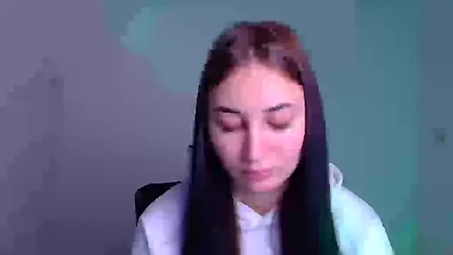 Jennifer Blum online show from 12/31/24, 06:16