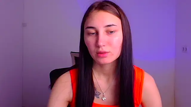 Jennifer Blum online show from 01/12/25, 12:23