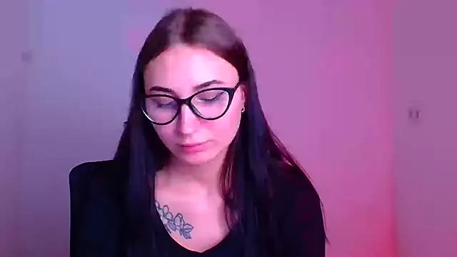 Jennifer Blum online show from 01/22/25, 03:51