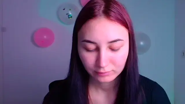 Jennifer Blum online show from 02/13/25, 06:09