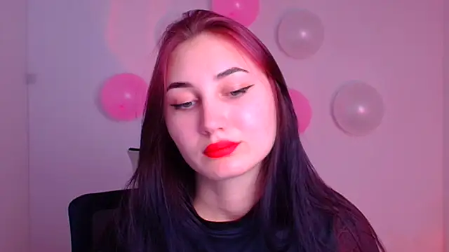 Jennifer Blum online show from 02/14/25, 02:28