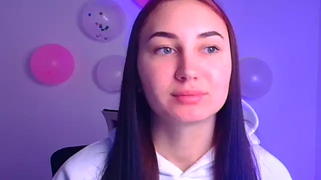 Jennifer Blum online show from 02/20/25, 06:06