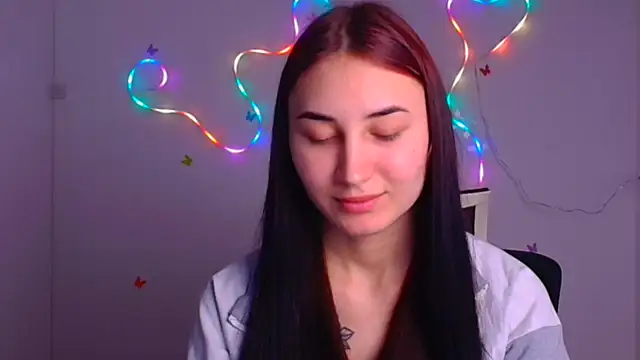 Jennifer Blum online show from 03/03/25, 06:22