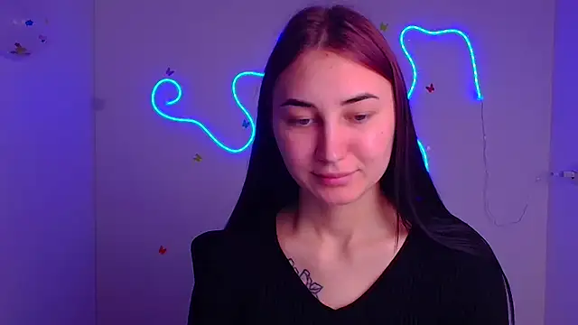 Jennifer Blum online show from 03/11/25, 06:21