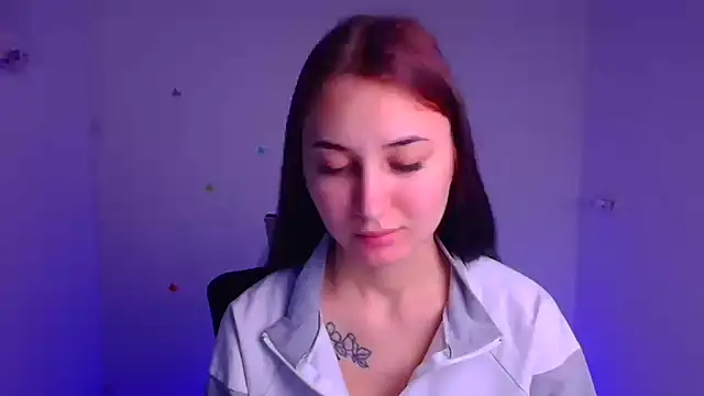 Jennifer Blum online show from 03/21/25, 05:54