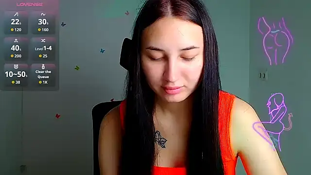 Jennifer Blum online show from 09/24/25, 05:22