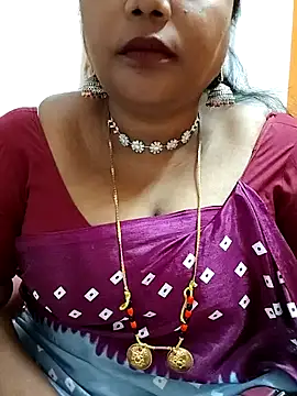 Snapshot of Swapna_143 chatting on 12/25/24, 02:57 Swapna 143 online show from 12/25/24, 02:57