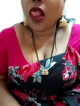 Snapshot of Swapna_143 chatting on 01/23/25, 02:44 Swapna 143 online show from 01/23/25, 02:44