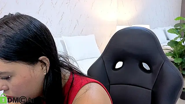 ISA  CUTEE online show from 11/14/25, 03:38