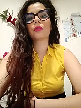 Snapshot of Saturnia_Yvonne chatting on 01/30/25, 11:45 Saturnia Yvonne online show from 01/30/25, 11:45