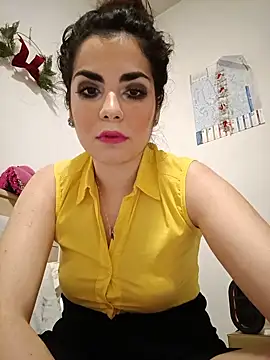 Snapshot of Saturnia_Yvonne chatting on 01/31/25, 11:45 Saturnia Yvonne online show from 01/31/25, 11:45