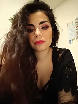 Snapshot of Saturnia_Yvonne chatting on 02/05/25, 11:06 Saturnia Yvonne online show from 02/05/25, 11:06