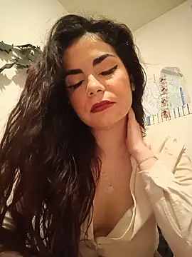 Snapshot of Saturnia_Yvonne chatting on 02/28/25, 06:41 Saturnia Yvonne online show from 02/28/25, 06:41