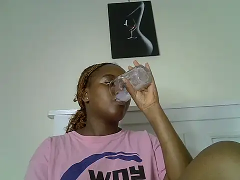  nightnurse online show from 12/04/24, 01:31