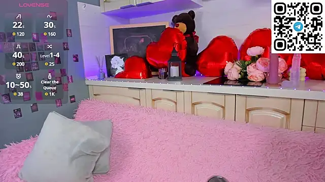 Kruela Eva online show from 02/11/25, 11:44